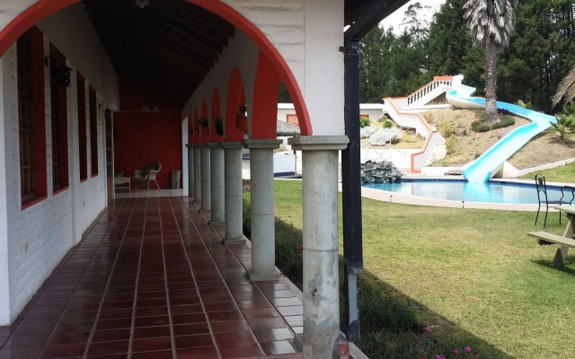 Hosteria San Carlos Tababela