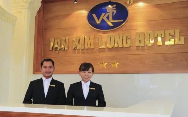 Van Kim Long