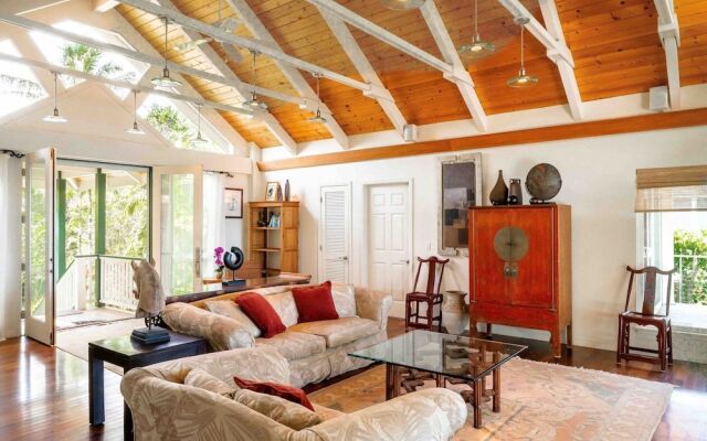 Makana Akua Haena 2 Bedroom Home by RedAwning