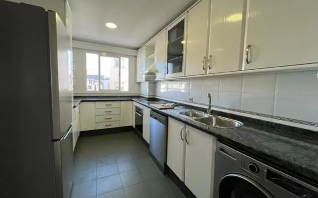 Apartamento Familiar Centro + PARKING