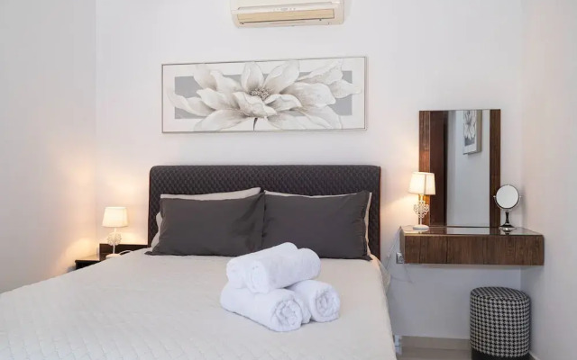 Avli Village House With Private Jacuzzi