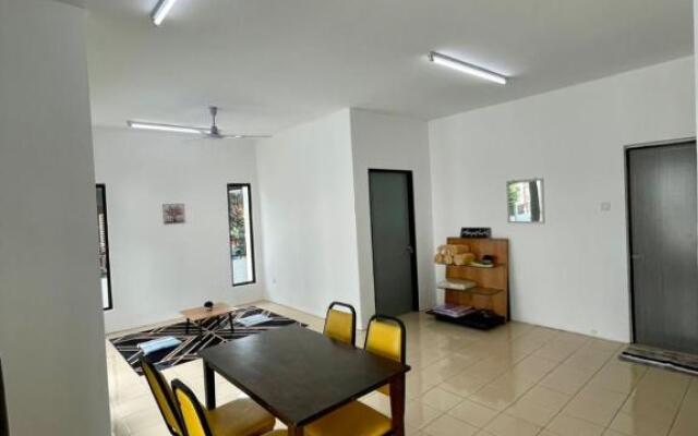 Inderaloka Villa 23B Free Parking