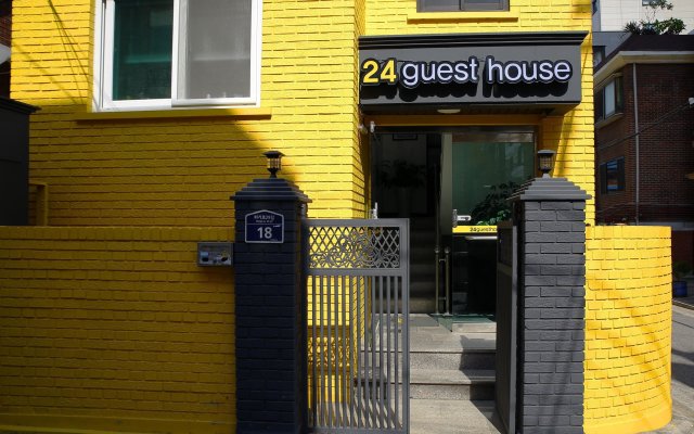24 Guesthouse Seoul Cheongryangri
