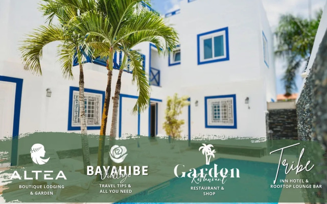 Tribe Inn & Rooftop Lounge