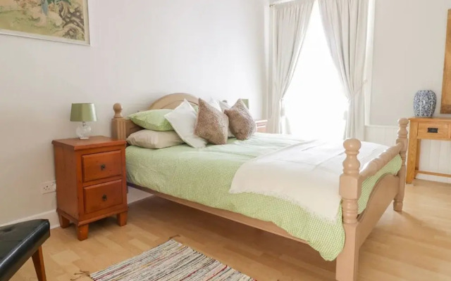 East Beach Apartment