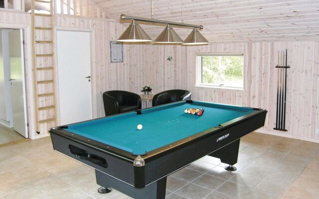 Awesome Home in Köpingsvik With 6 Bedrooms, Sauna and Wifi