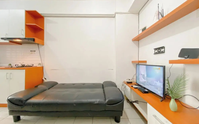 Comfy 1BR Apartment with Extra Room at Green Pramuka City near Mall – Guest Rooms – Jakarta