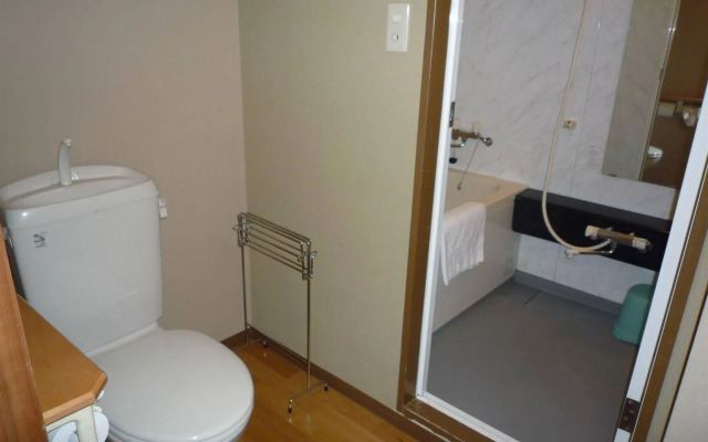 Annex Katsutaro Ryokan