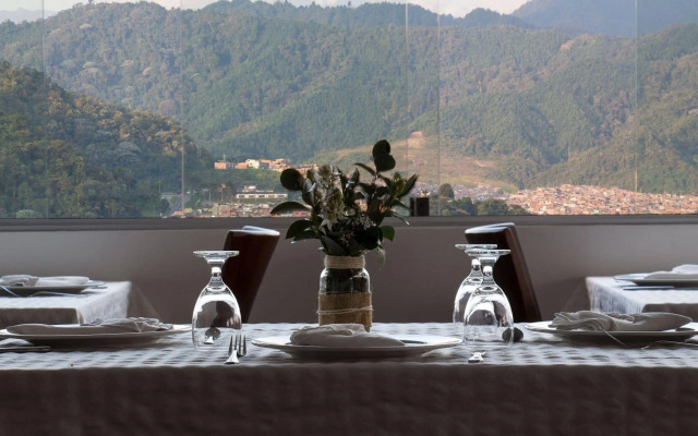 Hotel Carretero