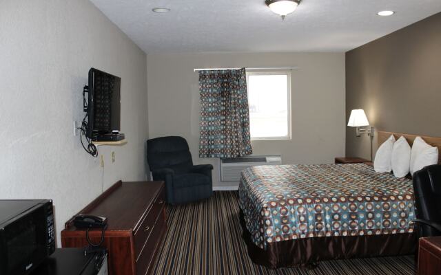 Super 8 by Wyndham Missouri Valley