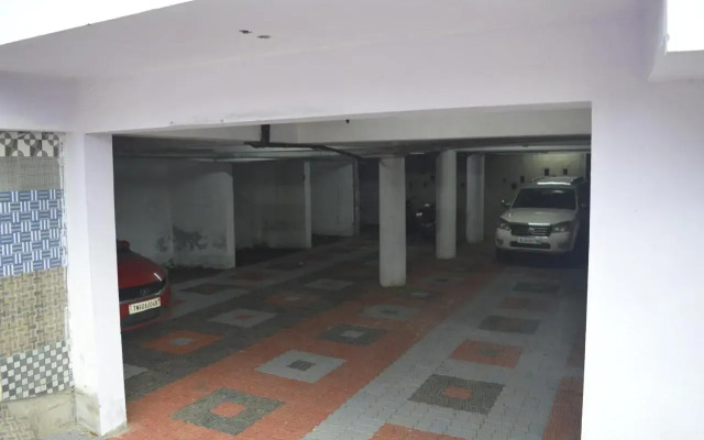 Green Castle Residency