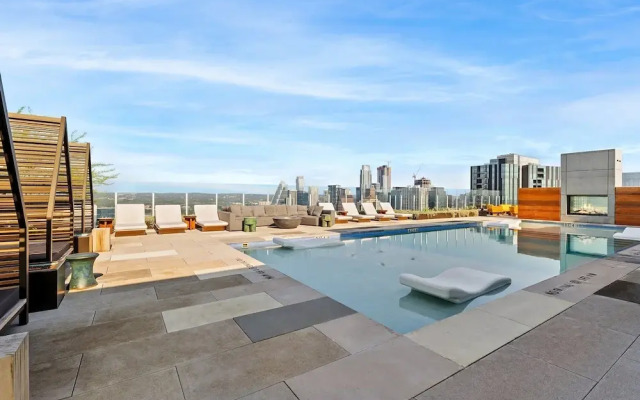New 1BR Condo on Rainey St-Rooftop Pool