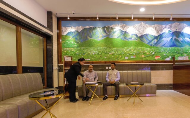 Dhauladhar Heights Resort