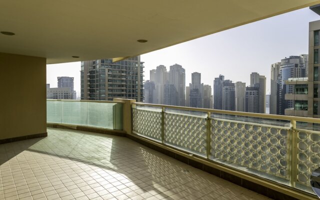 One Perfect Stay - Marina Mansions