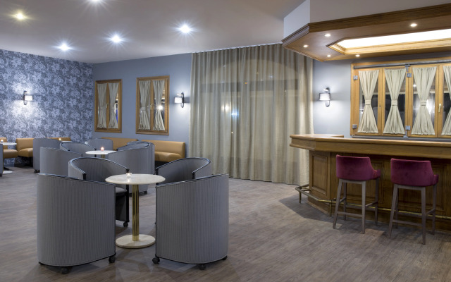 Eretria Hotel & Spa Resort