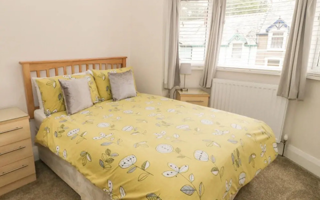 Ty Mair Holiday Cottage