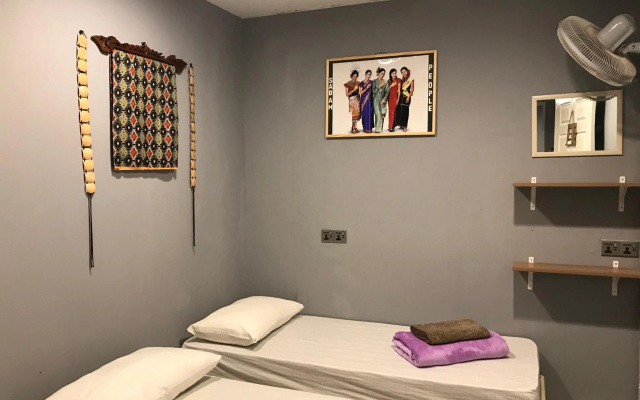 Nusantara Mattwaddien Hostel – Guest Rooms – Kota Kinabalu