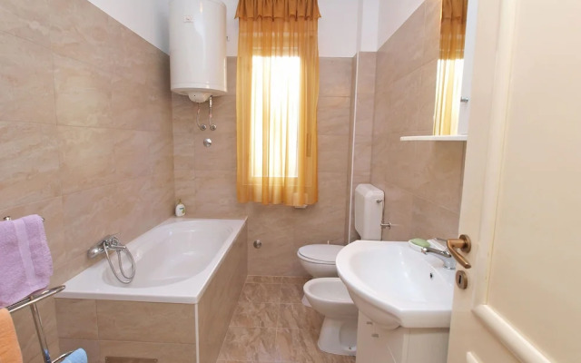 Apartment 1341