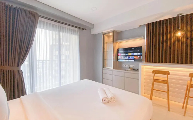 Comfort Living Studio At Patraland Amarta Apartment