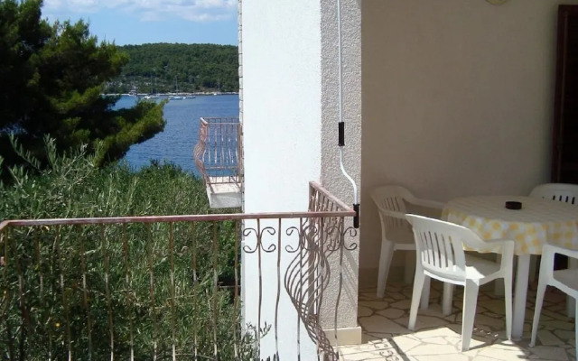 Jagoda - Next to the sea - D4