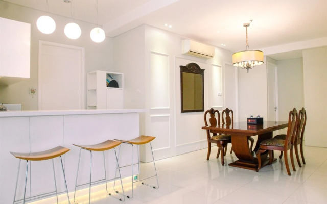 3BR Apartment at 1 Park Residences with Private Lift