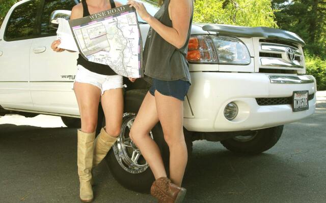 West Sonoma Inn & Spa