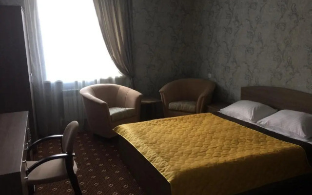 Motel on Novo-Soldatskaya 25