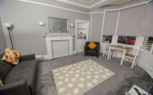 Bonhill Getaway