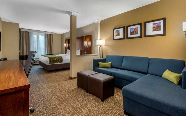 Comfort Suites Denver near Anschutz Medical Campus