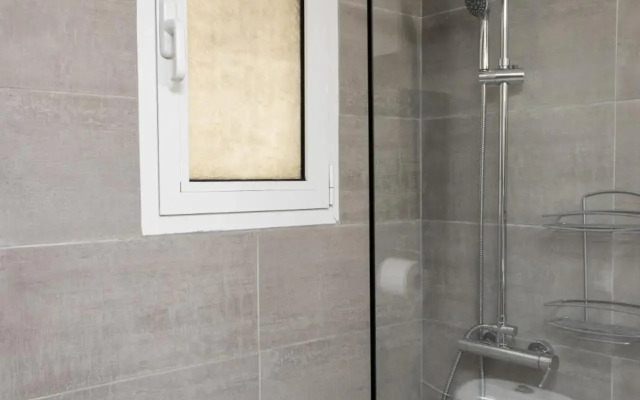 Paradise apartment in Koukaki