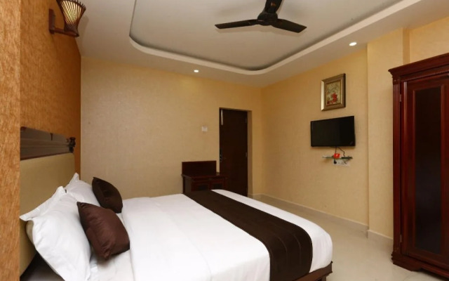 RB Grand Residency by OYO Rooms