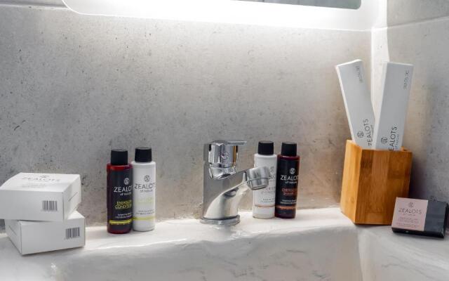 Divino Suites - Adults only