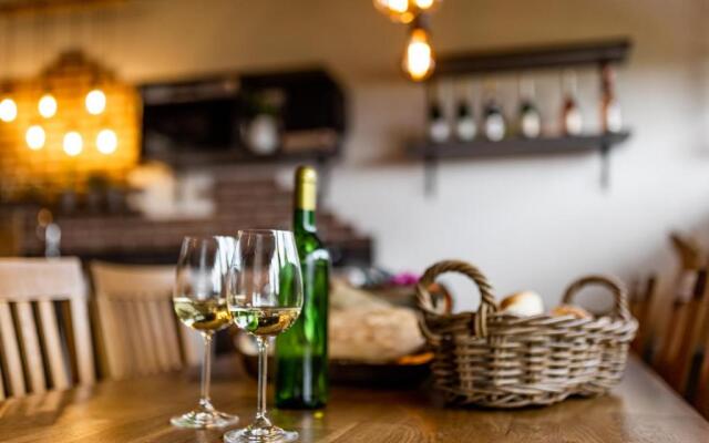 Marley & Me Apartments