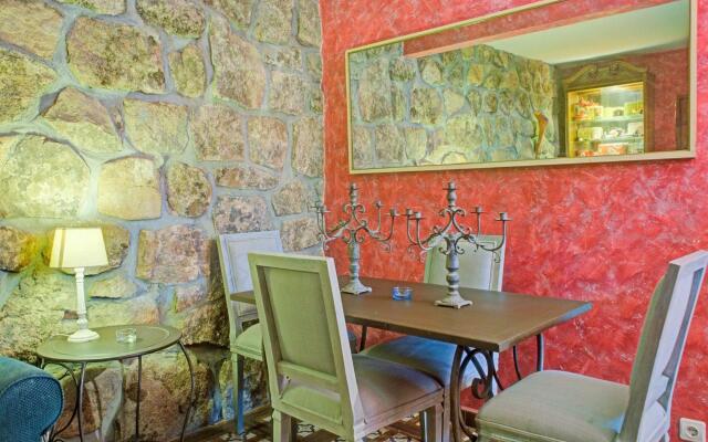 Rural Apartment in Galapagar with Garden, Pool and Spa