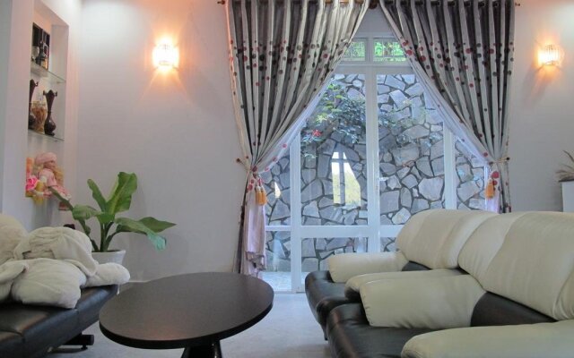 Dalat Jungle View Homestay