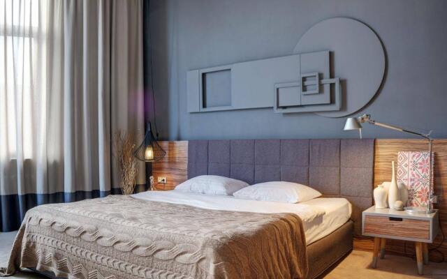 Poet Art Hotel