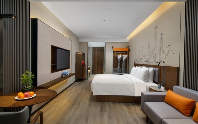 UrCove by HYATT Shenzhen Futian CBD