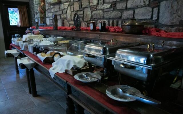 Pandion Boutique Hotel & Suites