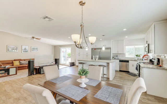 12 Mi to Old Town: Home w/ Patio & Yard Space