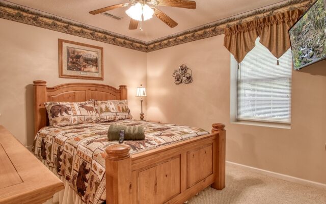 Bluebird's Song by HoneyBearCabins