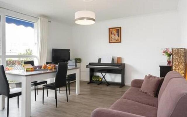 REFAIT A NEUF Appartement proche de Paris