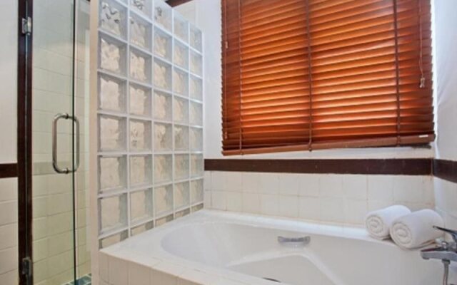 Villa Surin Beach