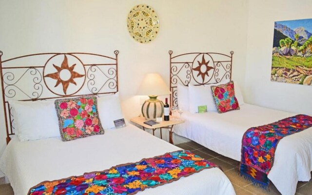 El Encanto Inn & Suites