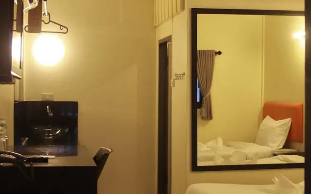 Ngeeb Bed & Breakfast