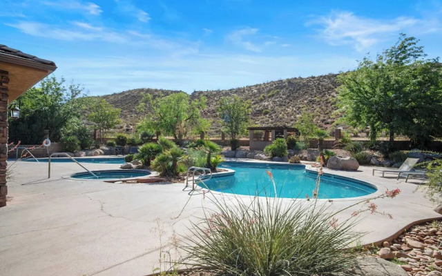 Sunset Vista - Amazing Views - Pet Friendly!