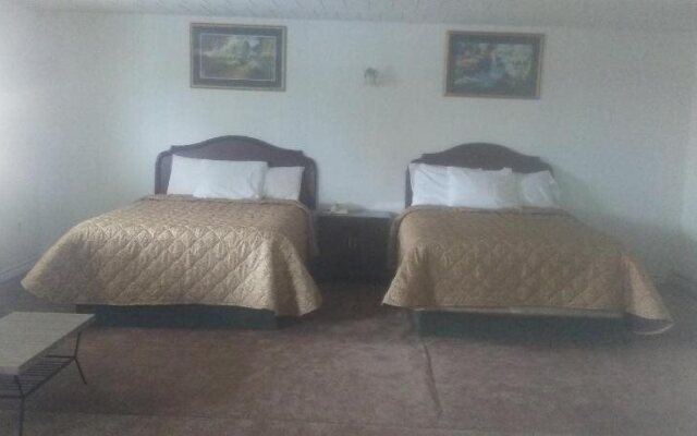 Fairway Inn & Suites