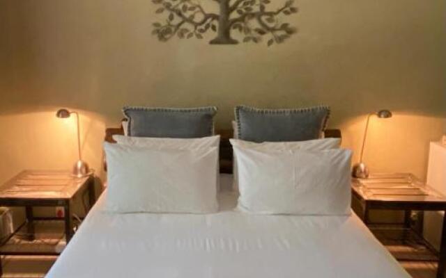 Olive Leaves Guest House
