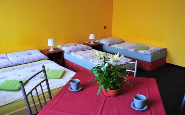 Hostel Alia
