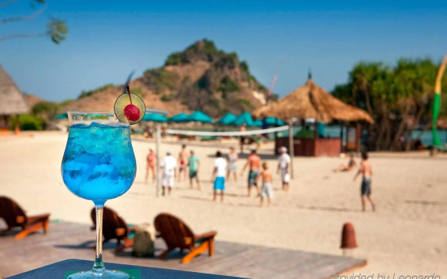 Novotel Lombok Resort and Villas