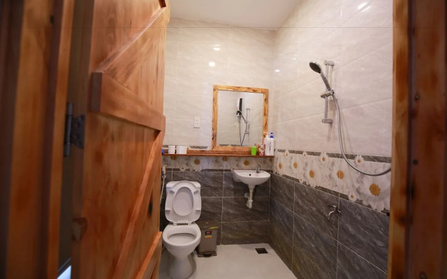 Little Flower Homestay Da Nang
